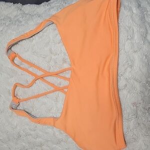 5/$20**Size 6 Luluemon Free To Be Sports Bra